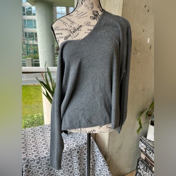 New H&M oversized sweater size M - Picture 3 of 9